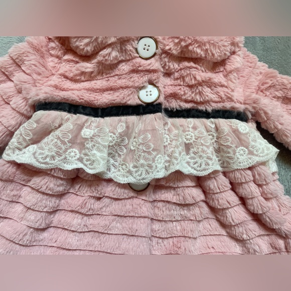 Little Lass faux fur jacket - Picture 6 of 8